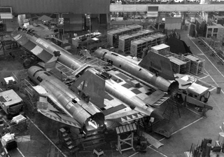Illustration for article titled Cómo se construyó el avión más rápido del mundo: el SR-71 Blackbird